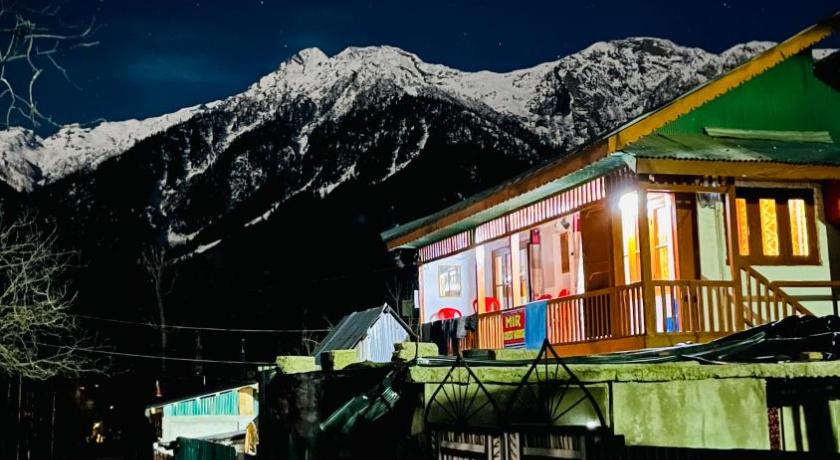 Mir guest house — Hotel in Pahalgam