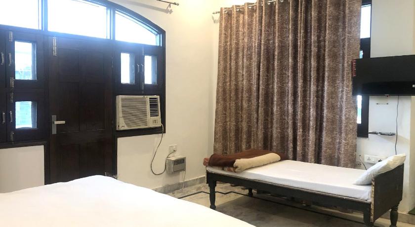 Hotel Shivanta Residency photo