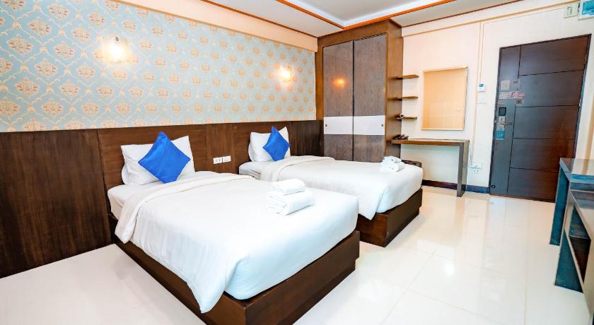 Image of Superior Twin 6