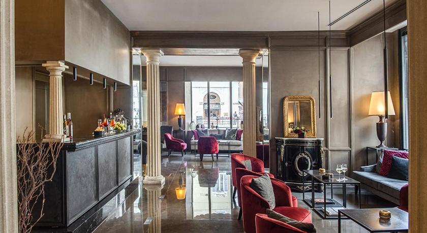 Rome Colonna Palace Hotel 4-Star Hotel exterior