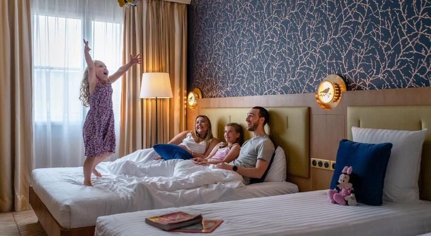 Image of Family Twin Room 1