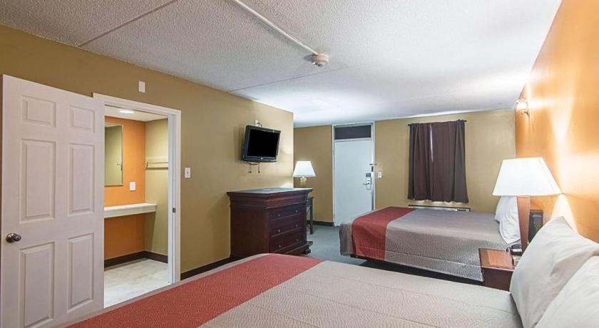 LoneStar Inn and Suites photo