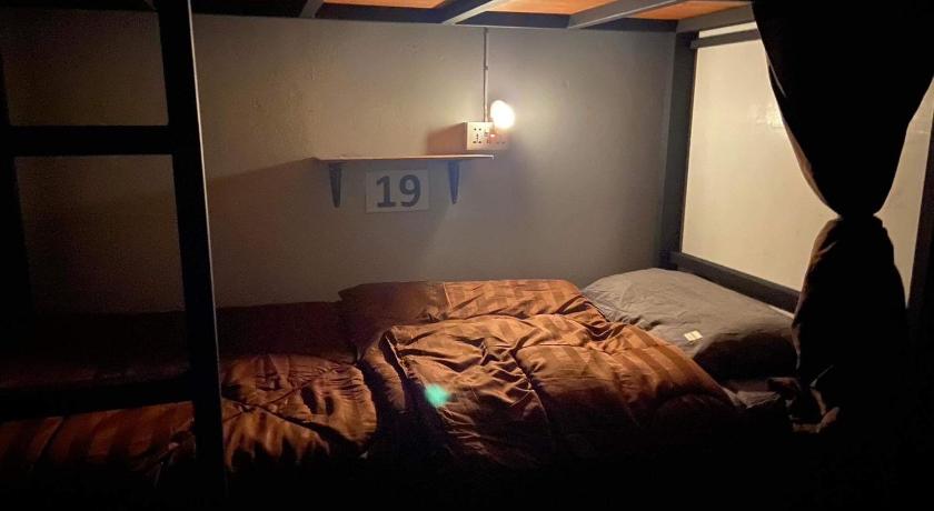 Image of Bunk Bed in Mixed Dormitory Room 2