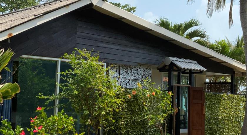 Sunrise Bungalow - image 39