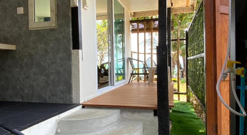 Sunrise Bungalow - image 30
