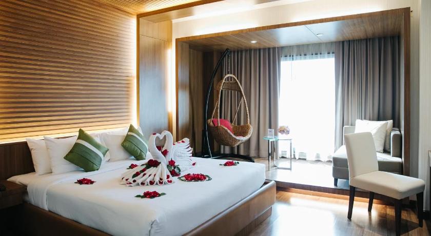 รูปของฮันนีมูน สวีท (Honeymoon Suite) 1