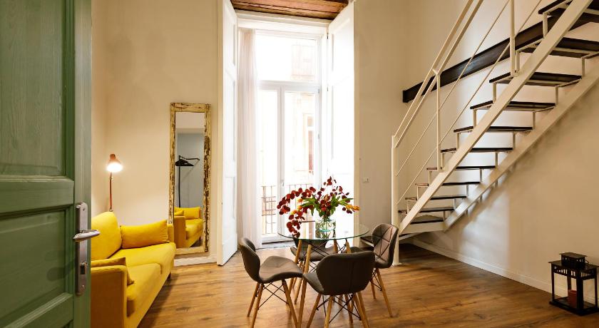 Image of Suite 16