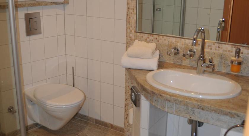 Image of Double or Twin Room 16