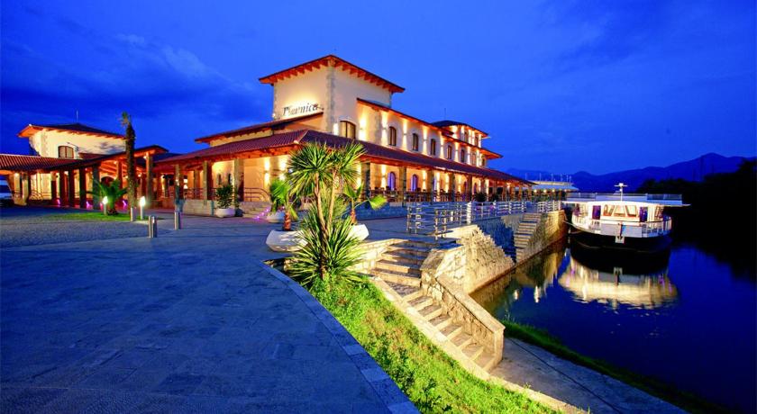 Plavnica Eco Resort photo