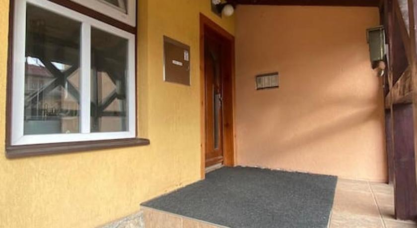 Vysoké Tatry Apartman PEPO Smokovec 4-Star Single Room suite