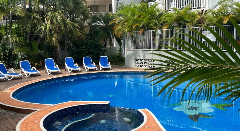 Cascade Gardens Apartments photo