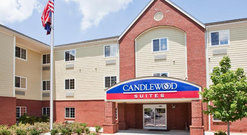 Candlewood Suites-Augusta photo