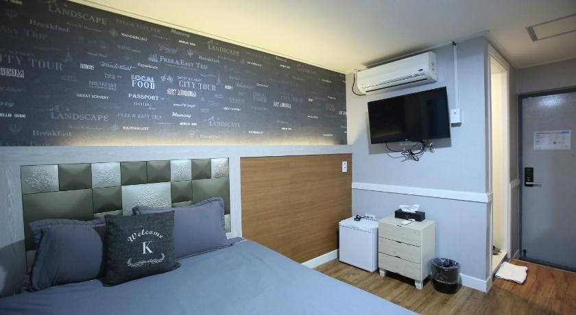 Image of Standard Double Room 16