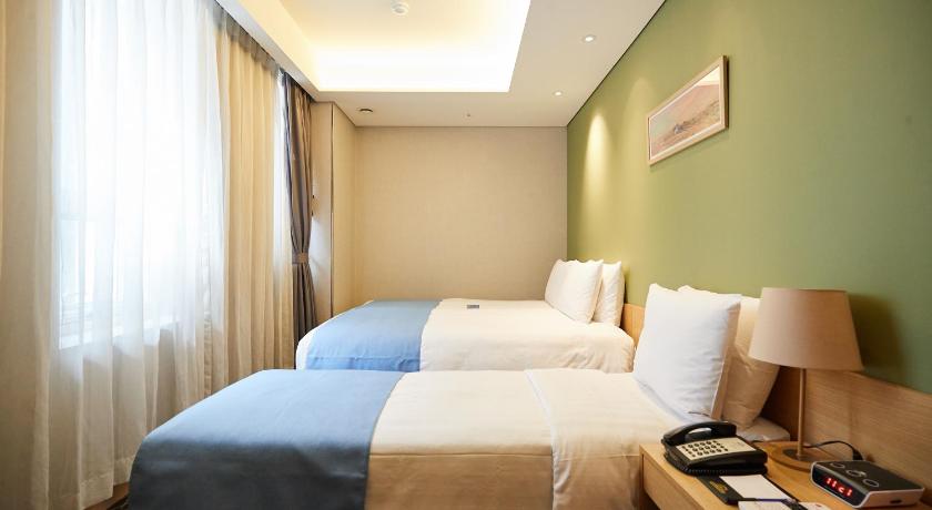 ソウル Days Hotel By Whyndham Seoul Myeongdong 3つ星 ホテル 外観