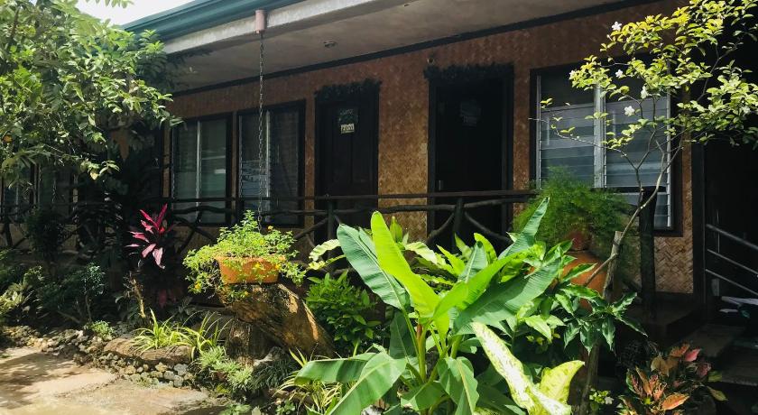 Pinaluyan Guest House - image 28