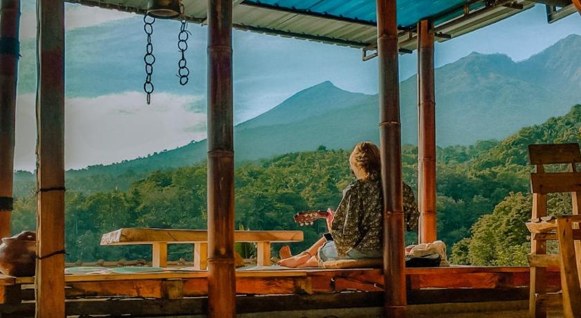 Rinjani Houseboon — Hotel in Lombok