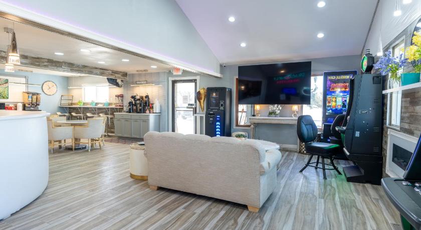 헤이스팅스 (NE) Dragonfly Inn & Suites 5성급 숙소 수영장