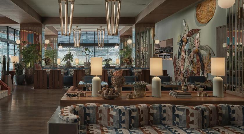 Public House Bangkok a Member of Design Hotels - image 2