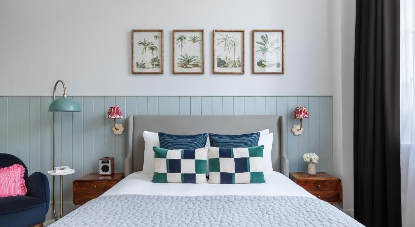 Image of 3 - Junior Suite 4