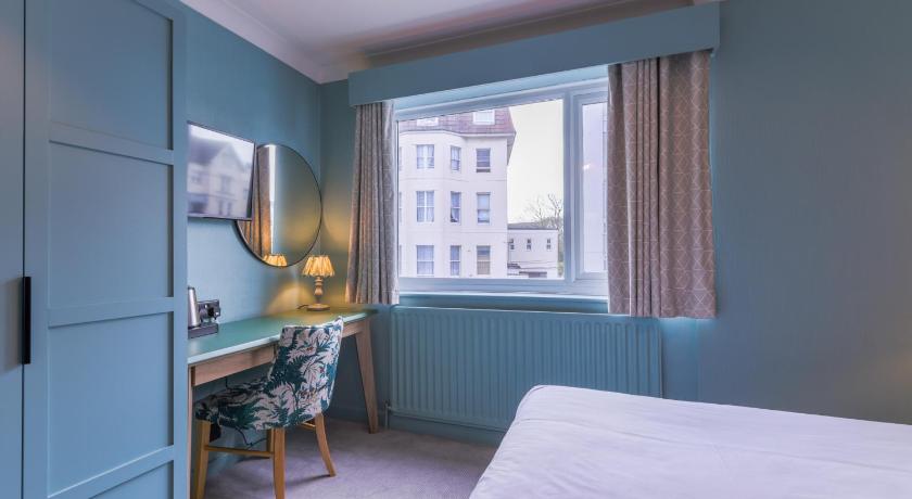 Image of Cosy Room 9