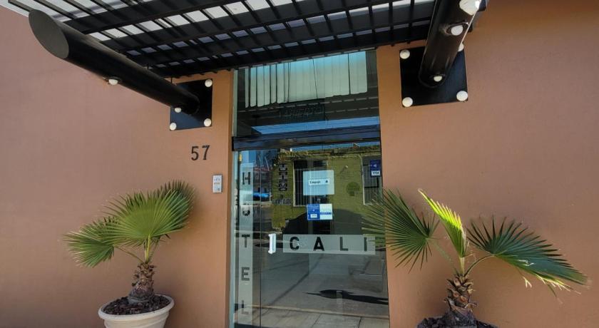 Hotel Cali Blvd. photo