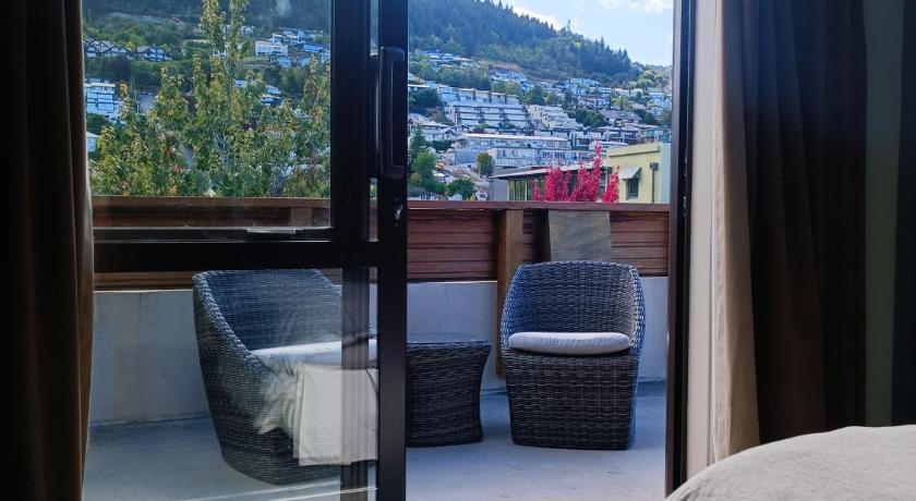 Adventure Queenstown Hostel photo