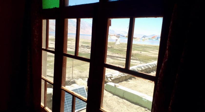 Crean Guest House Karzok, Tsomoriri photo
