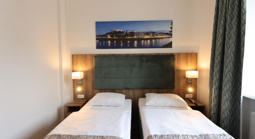 Kétszemélyes szoba (Double Room) fotója 8
