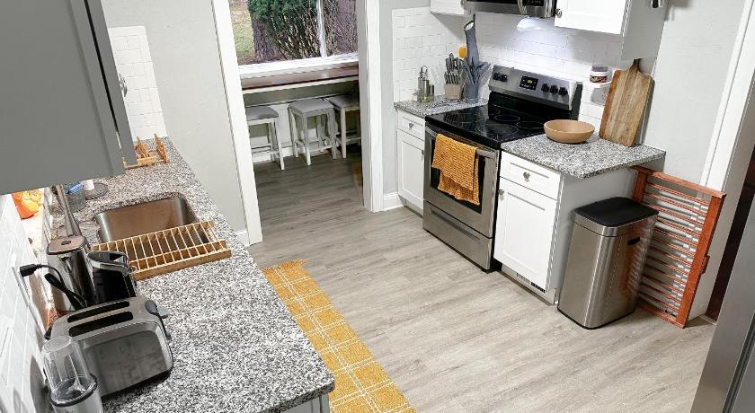 클리블랜드 하이츠 IvyLand Pines 2성급 숙소 외관