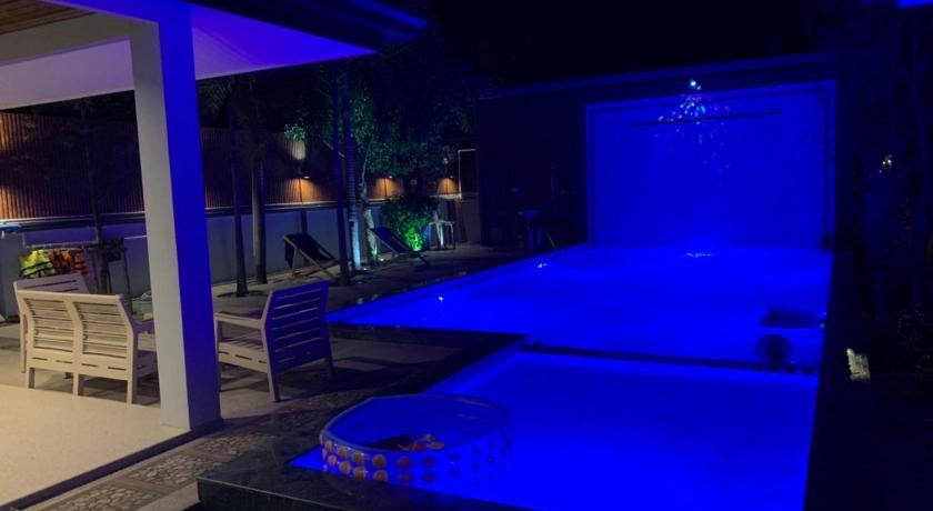 Let's Chill PoolVilla Pattaya Najomtien & Sattahip - image 35