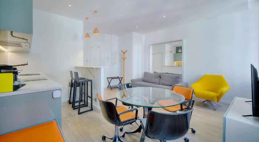 IMMOGROOM -historic center-Fully equipped apartment - AC - Wifi photo