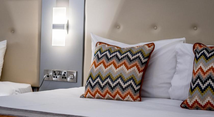 Best Western Plus White Horse Hotel photo