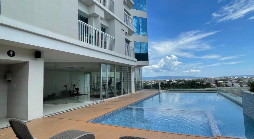 INSPIRIA 1803 Studio Unit with Balcony beside Abreeza Mall Davao photo