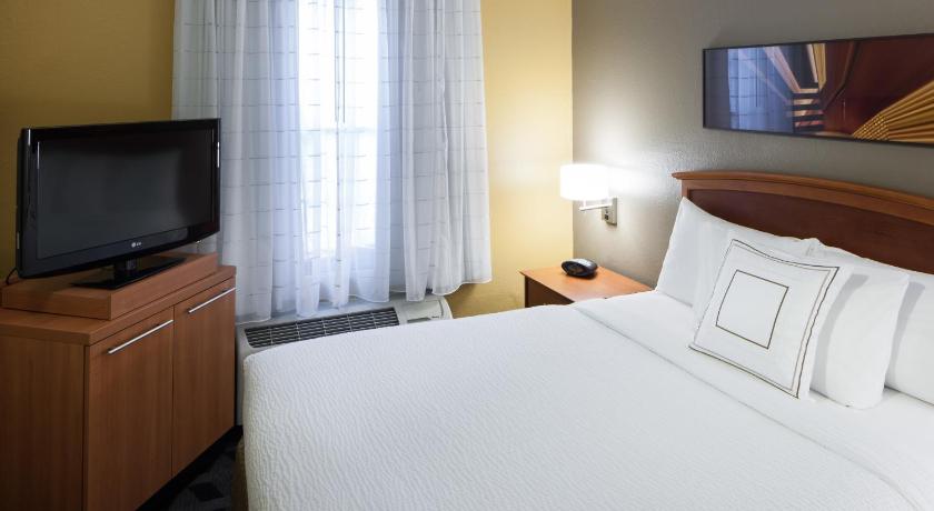 TownePlace Suites Dallas Arlington North