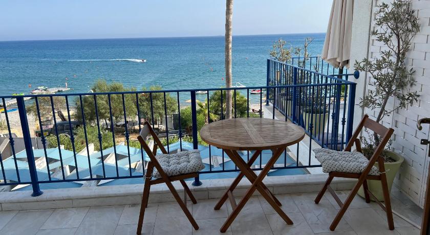 Pissouri Beach Front Apartments photo