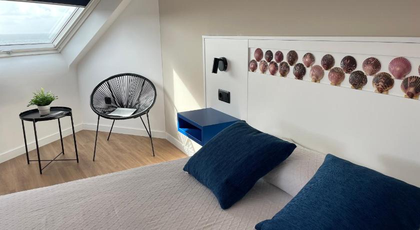 Hotel Playa de Sardineiro — Hotel in Fisterra