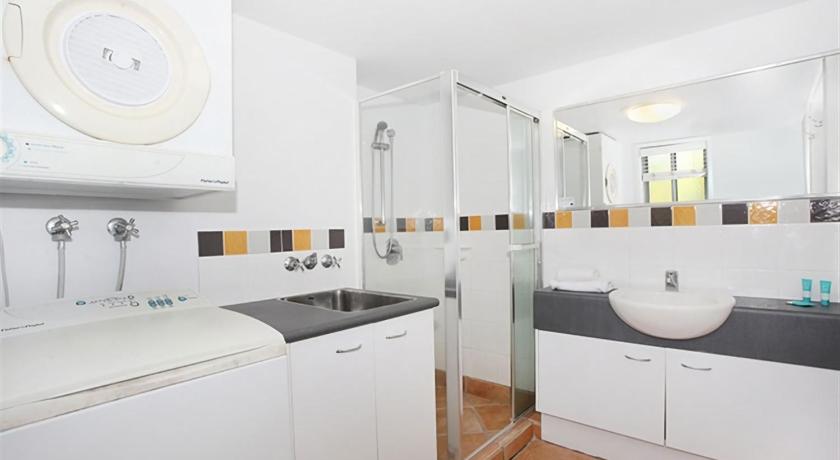 Unit 13 Seacove Resort photo