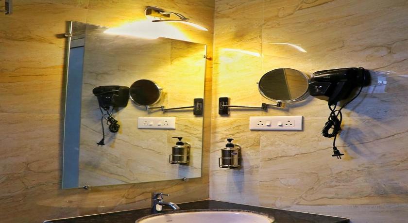 FabHotel Prime La Vera Boutique photo