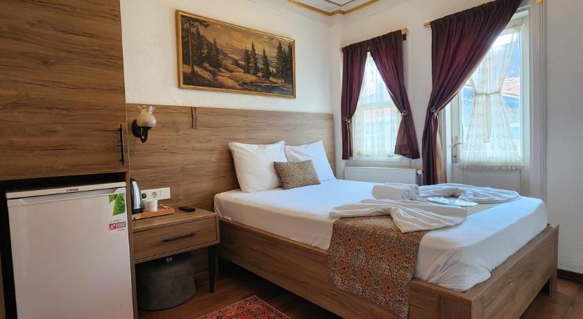 W. House Kadikoy - image 14