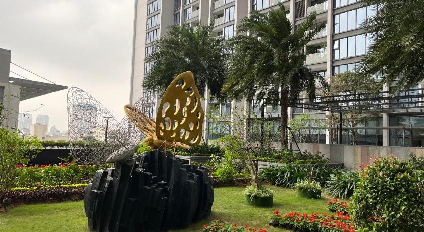 Vinhomes Metropolis Luxury Apt 3Br near Lotte photo