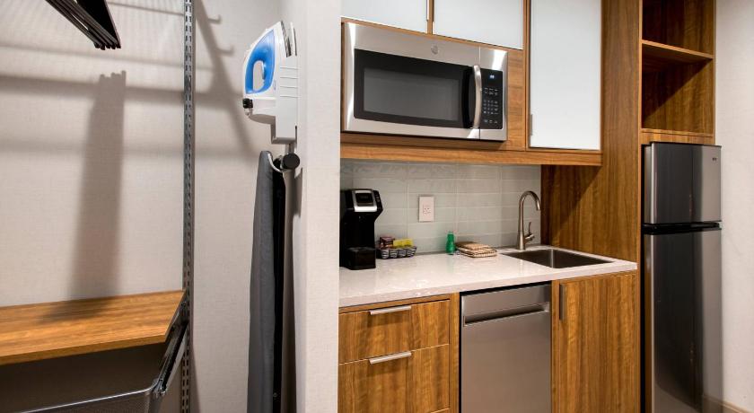 TownePlace Suites by Marriott New York Long Island City/Manhattan View photo