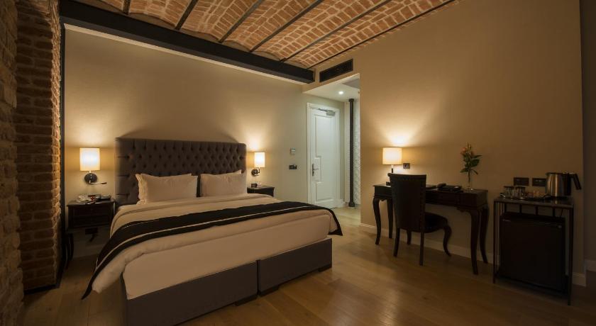 Image of Superior Double or Twin Room 4