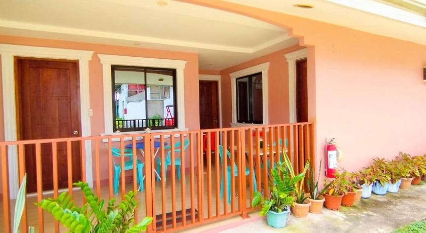 Cebu RNA Guesthouse 3-Star Hotel lobby