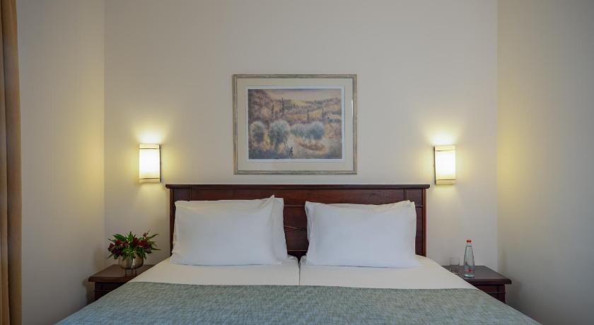 Imagem de Quarto com pátio (Patio Room) 4