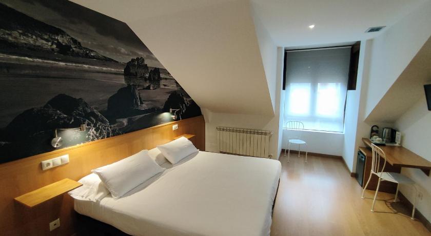 Hotel Dabeleira — Hotel in Luarca