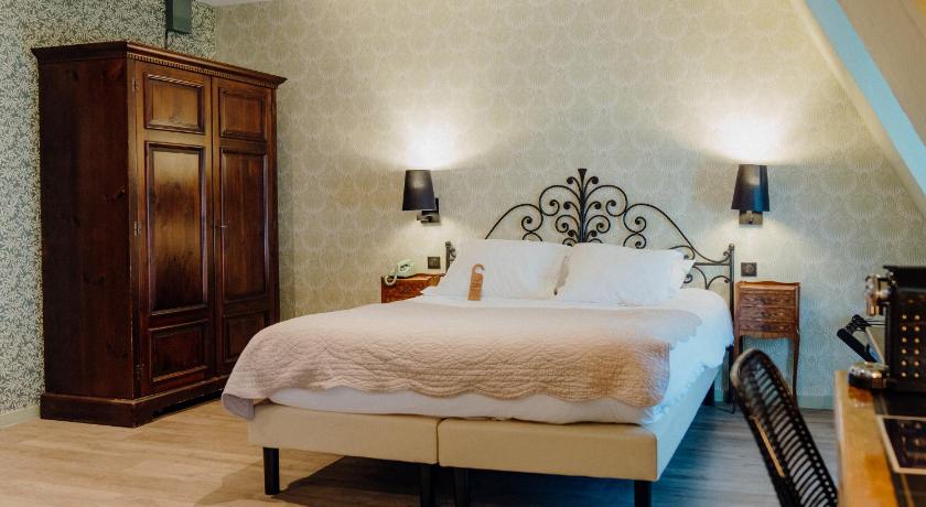 Image of Junior Suite 3