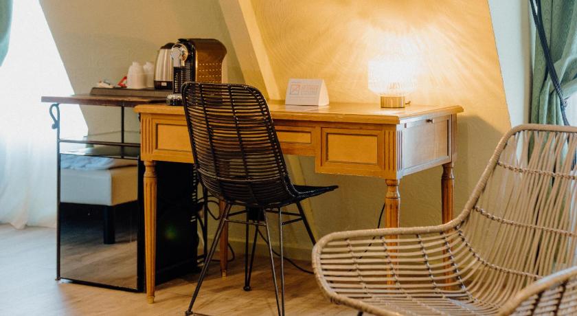 Image of Junior Suite 12
