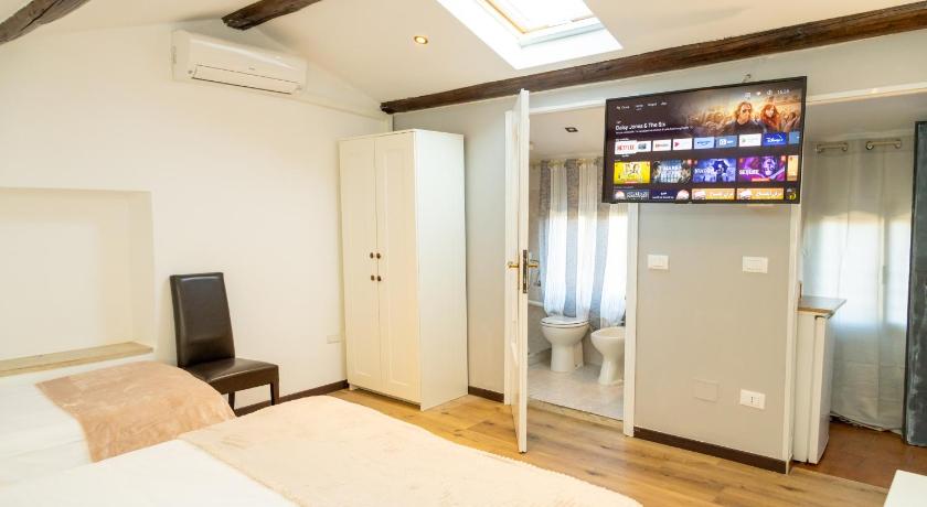 Image of Standard Triple Room 5