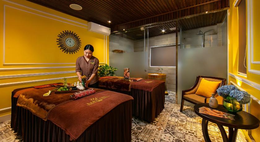 サパ Eden Central Hotel & Spa 4つ星 ホテル レストラン