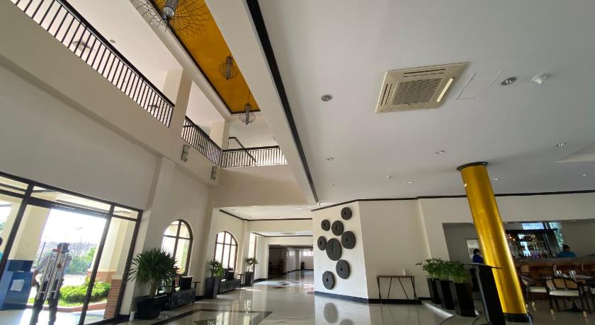 Plaza Del Norte Hotel and Convention Center photo